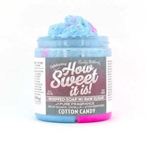 Cotton candy scented whipped soak with raw sugar